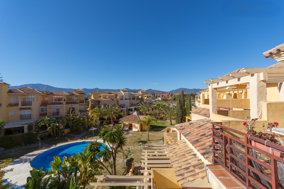 Townhouse for sale in Estepona