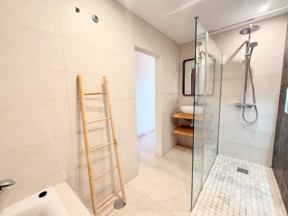 Townhouse for sale in Estepona