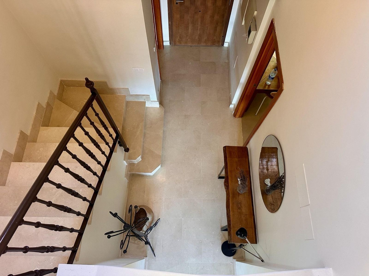 Townhouse for sale in Estepona