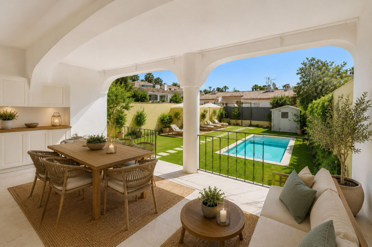 Townhouse Til salg i Estepona