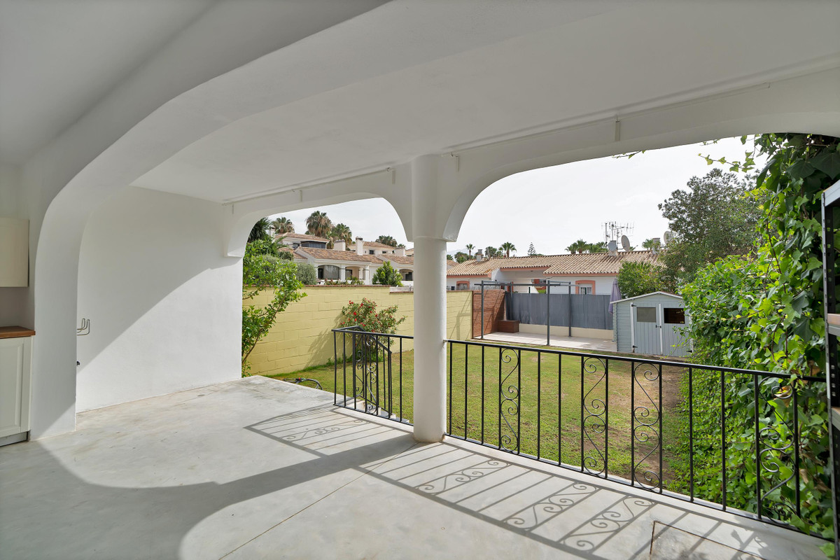 Townhouse Til salg i Estepona
