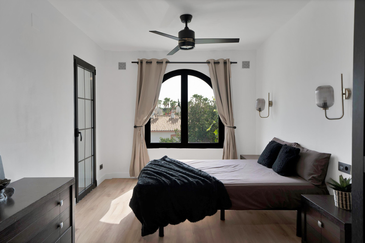 Townhouse Til salg i Estepona