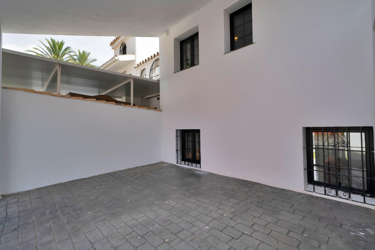Townhouse Til salg i Estepona