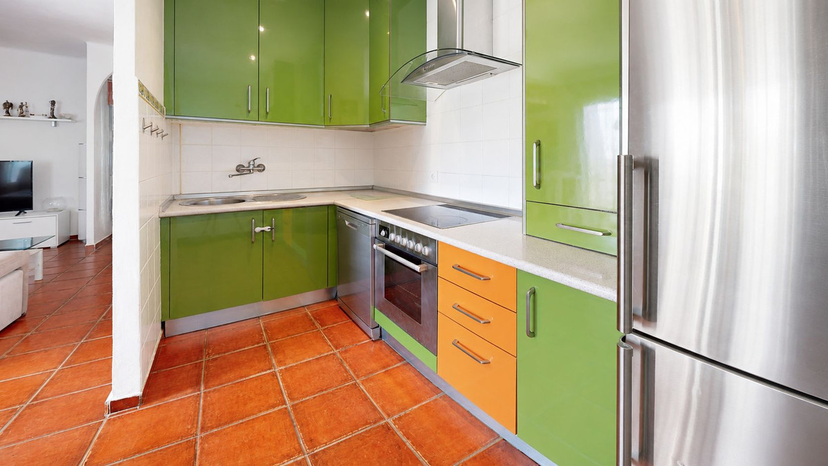Townhouse for sale in Estepona
