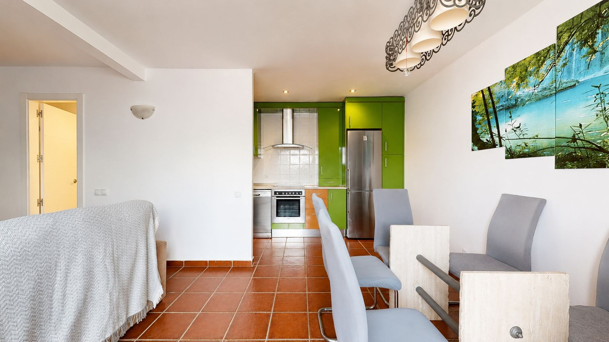 Townhouse for sale in Estepona