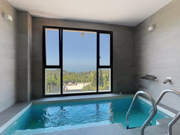 Townhouse for sale in Manilva