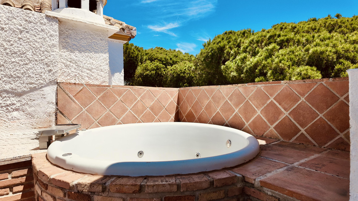 Townhouse for sale in Marbella