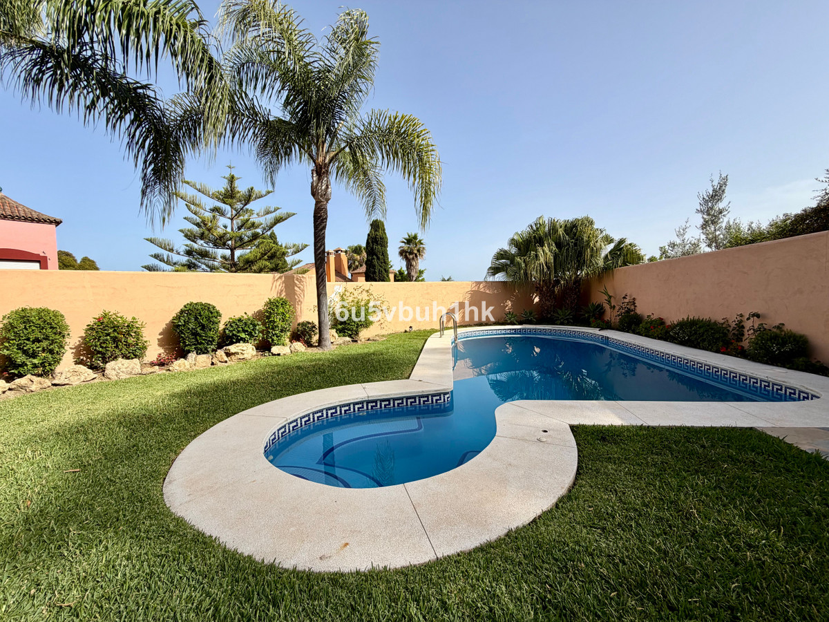 Townhouse for sale in Marbella