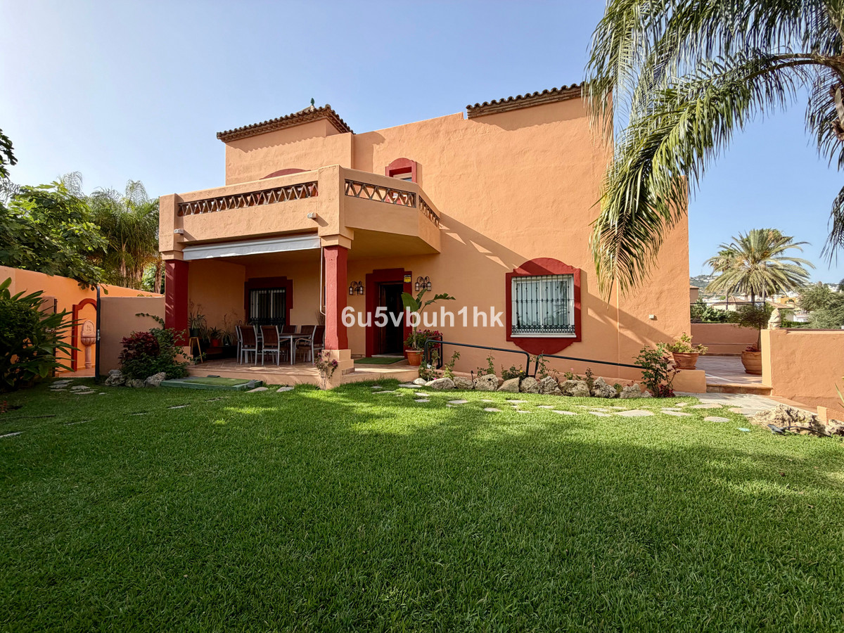 Townhouse for sale in Marbella