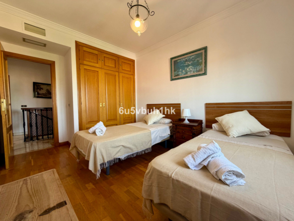 Townhouse for sale in Marbella