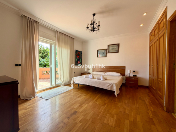 Townhouse for sale in Marbella
