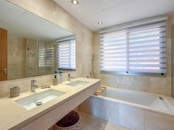 Townhouse for sale in Mijas