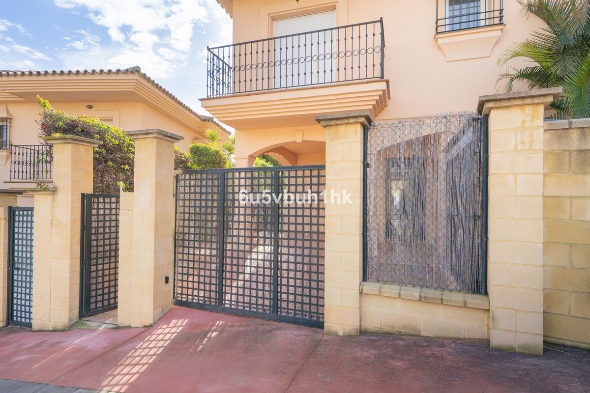Townhouse for sale in Mijas
