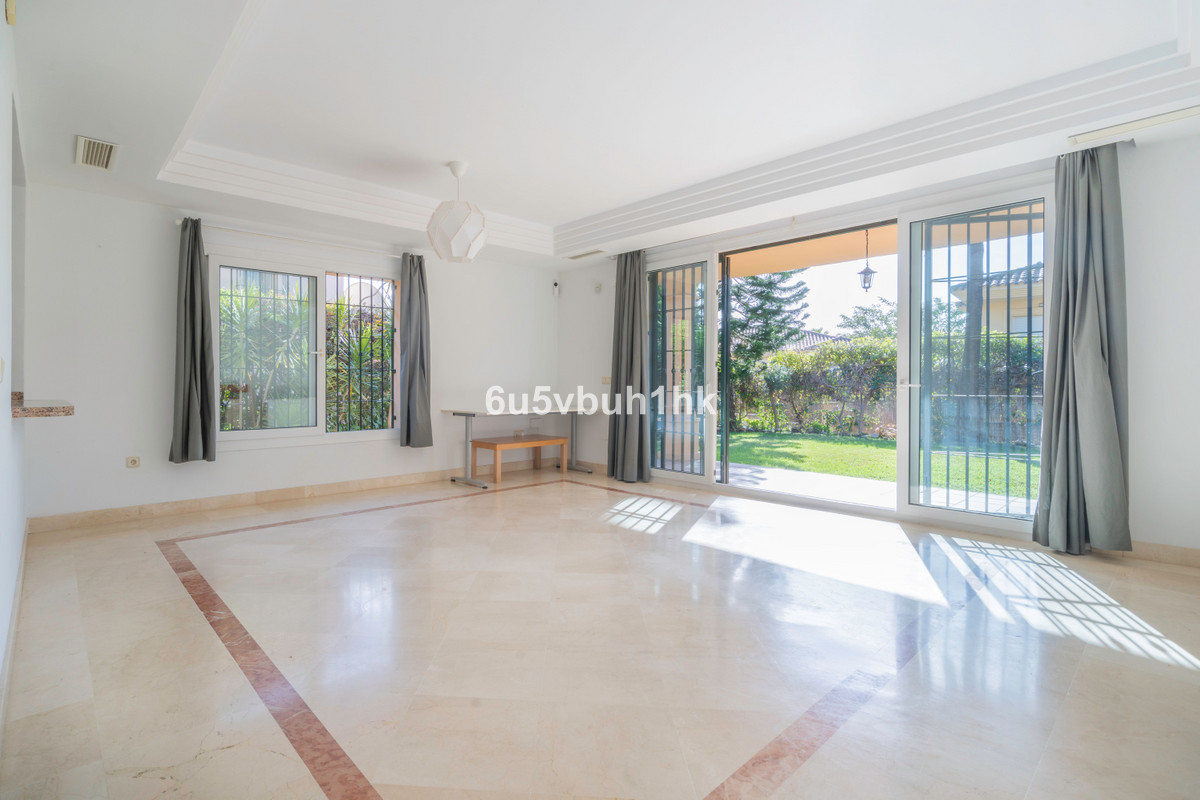 Townhouse for sale in Mijas