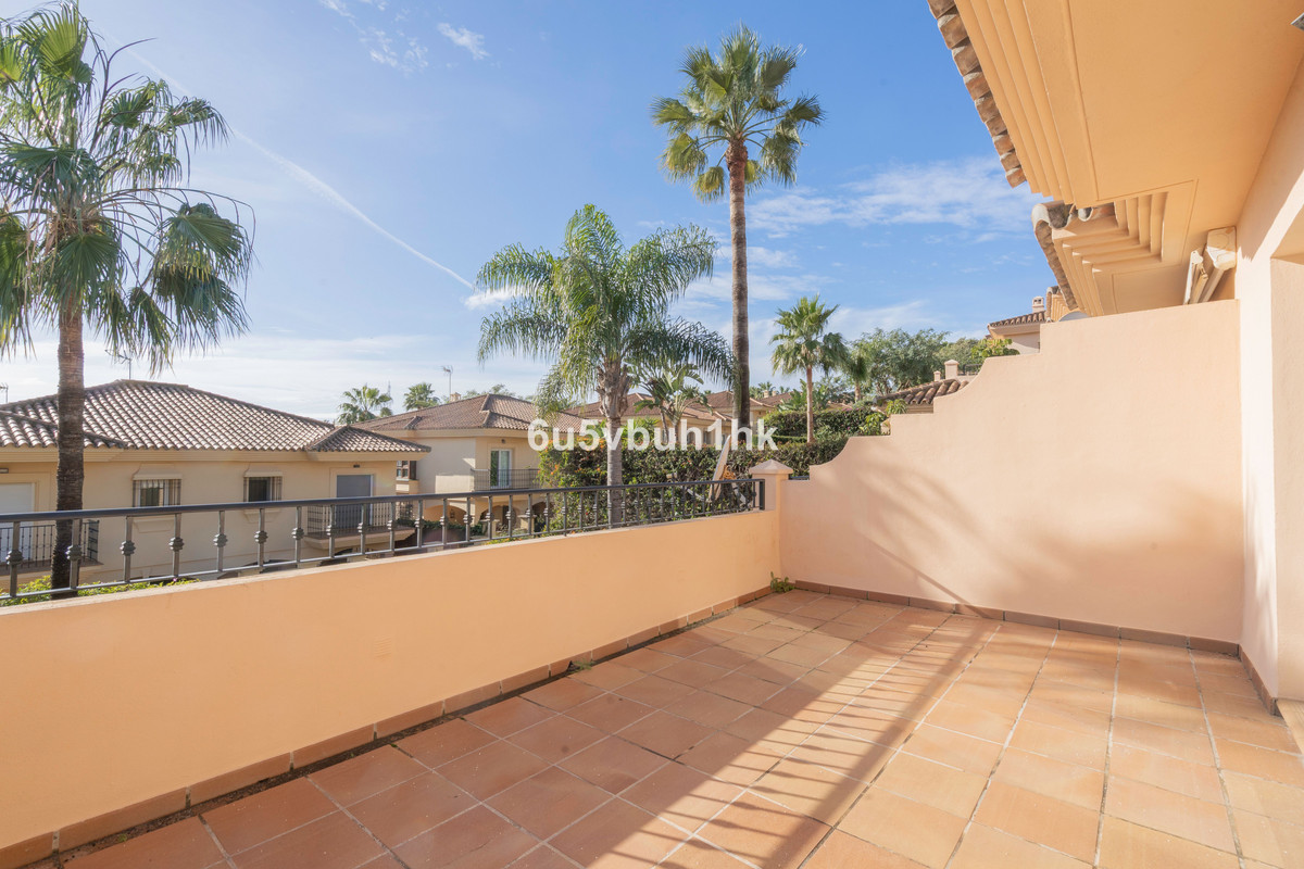 Townhouse for sale in Mijas