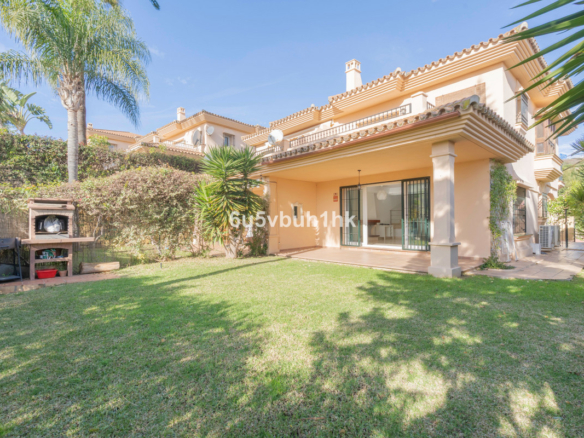 Townhouse for sale in Mijas