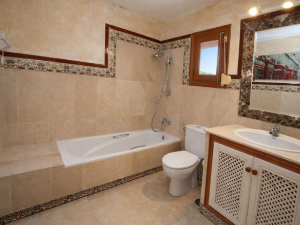 Townhouse for sale in Mijas