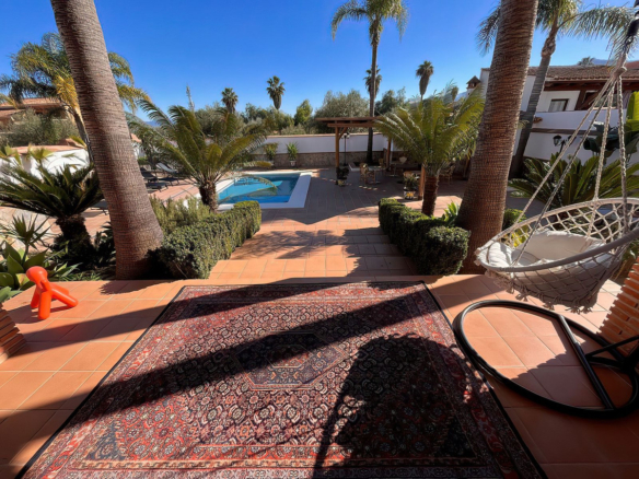 Villa for sale in Alhaurín el Grande