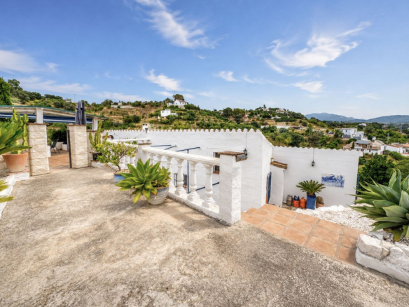 Villa for sale in Alhaurín el Grande