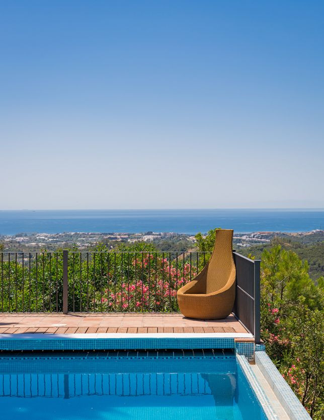 Villa for sale in Benahavís