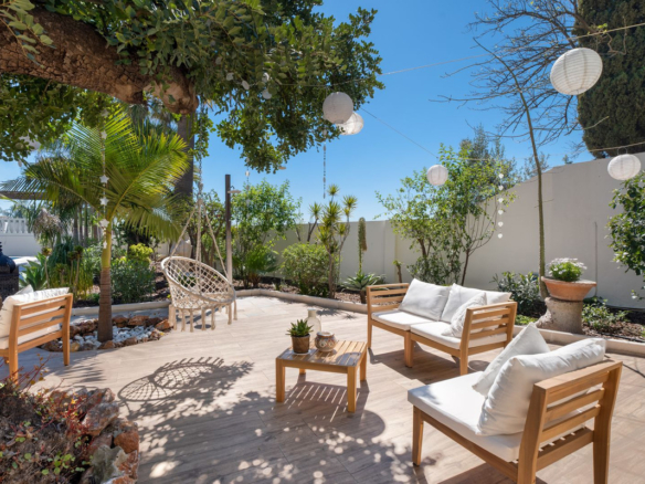 Villa for sale in Benalmadena