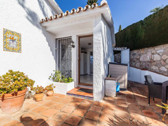 Villa for sale in Fuengirola