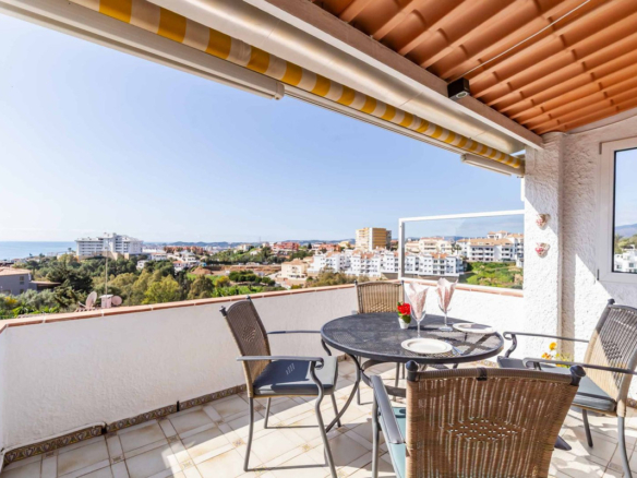 Villa for sale in Fuengirola
