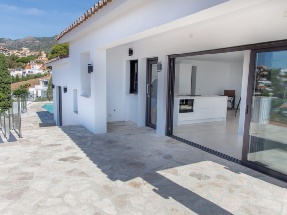 Villa for sale in Fuengirola