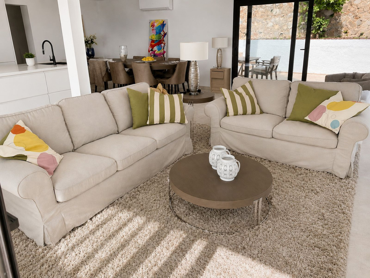 Villa for sale in Fuengirola