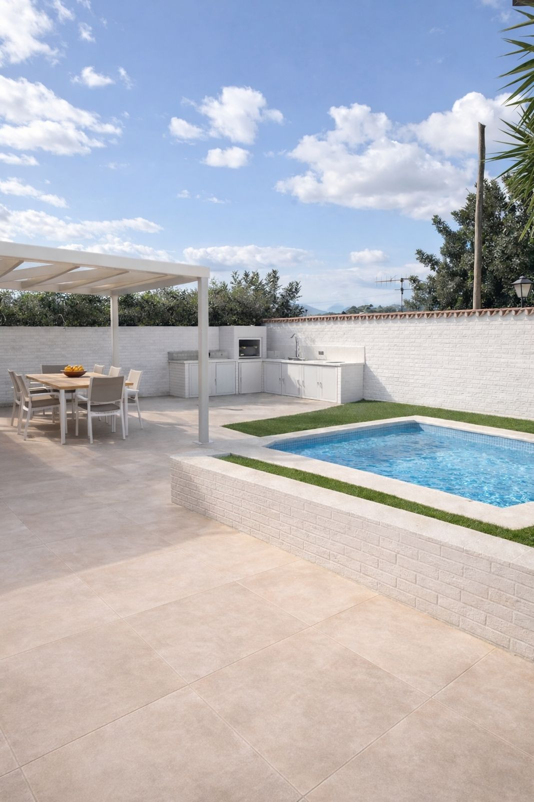 Villa for sale in Fuengirola