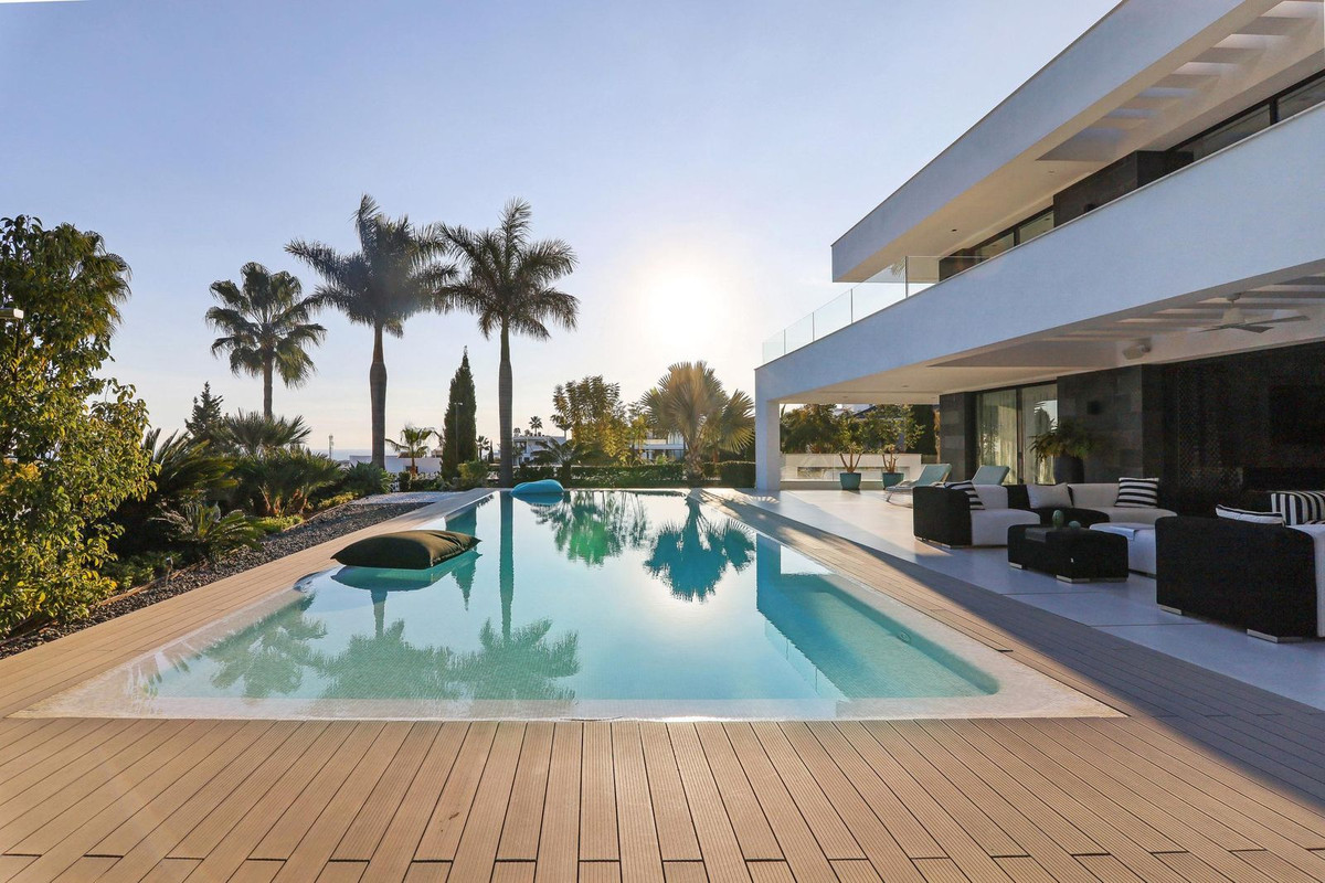 Villa for sale in Málaga