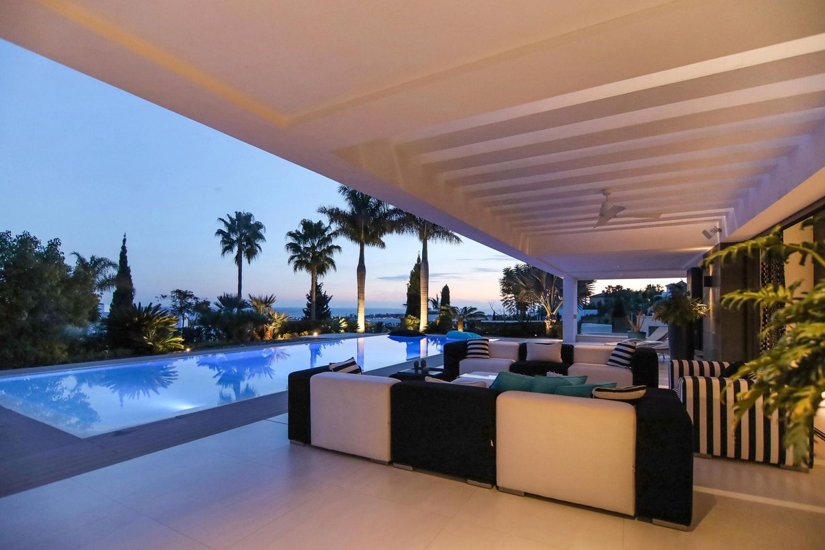 Villa for sale in Málaga