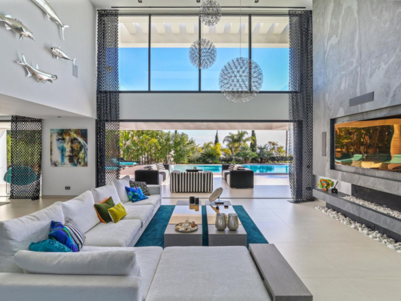 Villa for sale in Málaga