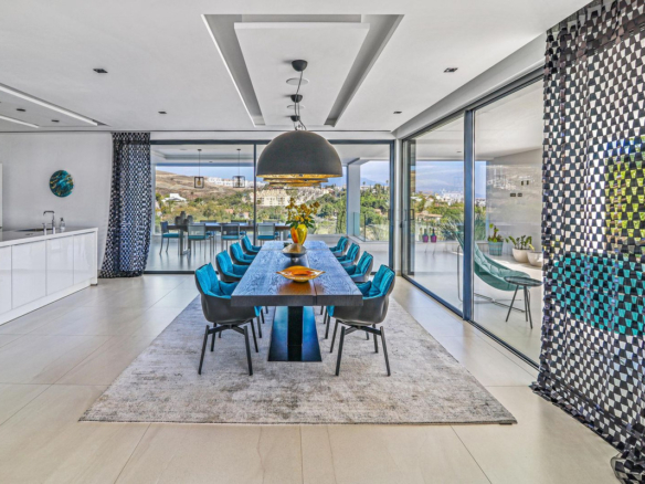 Villa for sale in Málaga