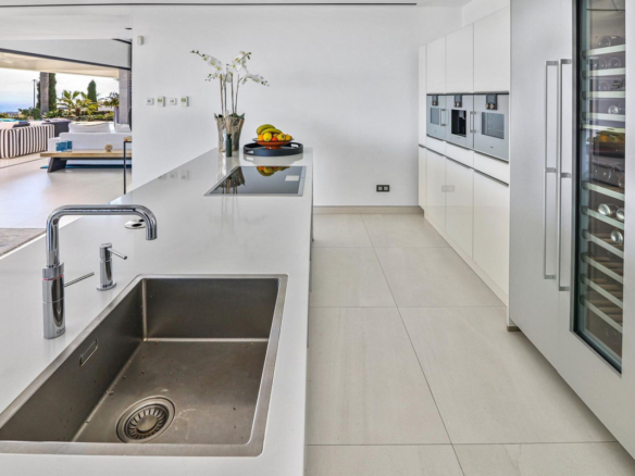 Villa for sale in Málaga