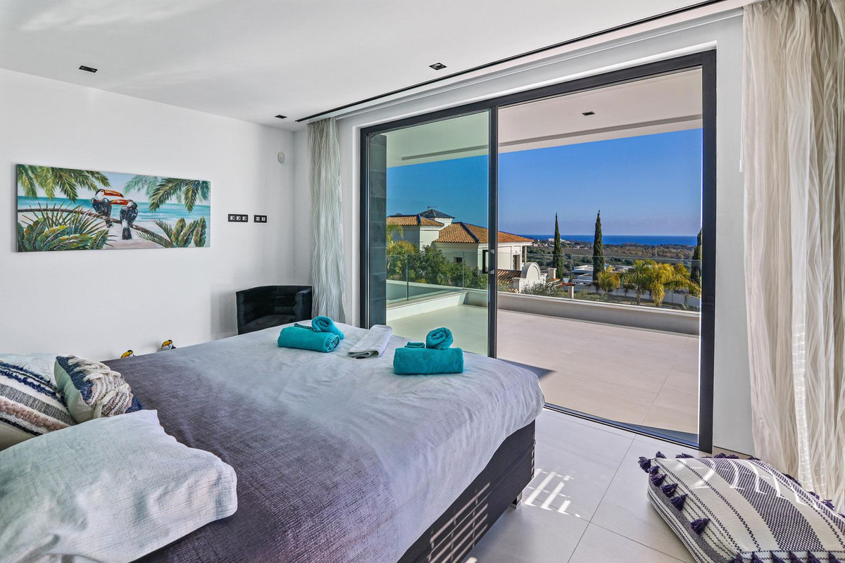 Villa for sale in Málaga