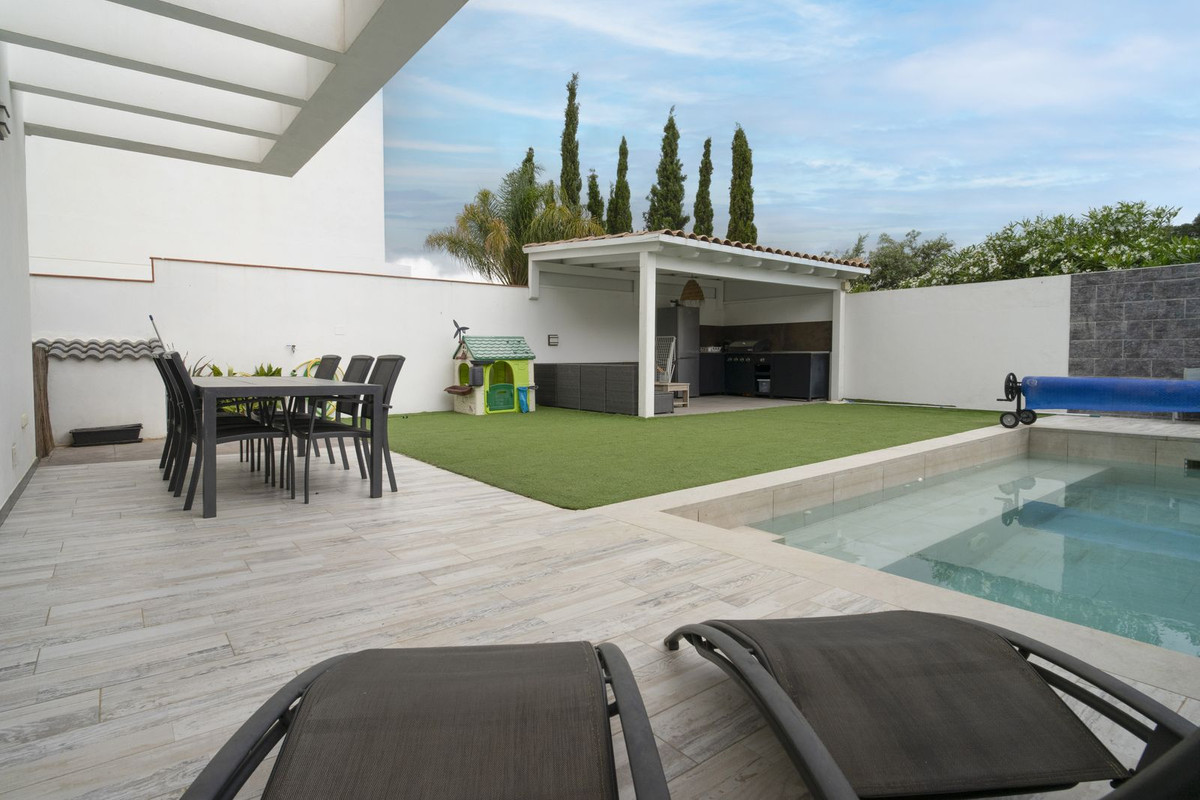 Villa for sale in Málaga