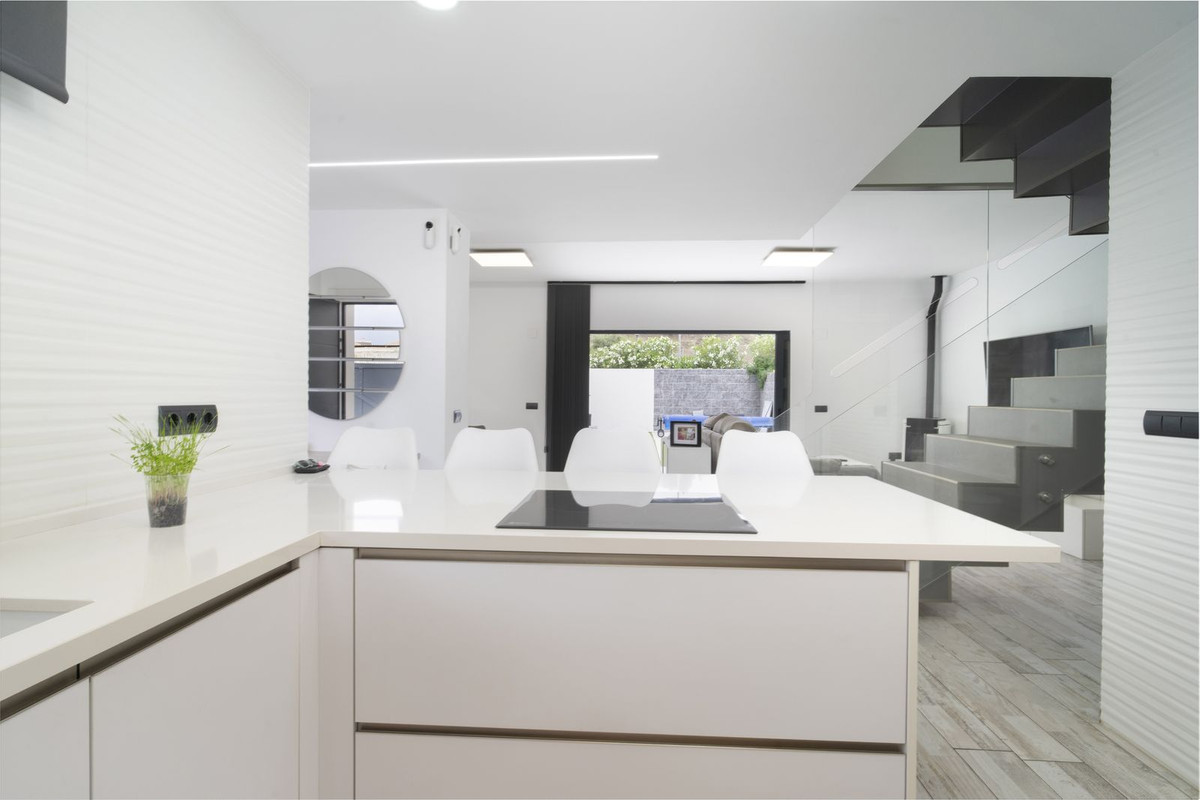 Villa for sale in Málaga