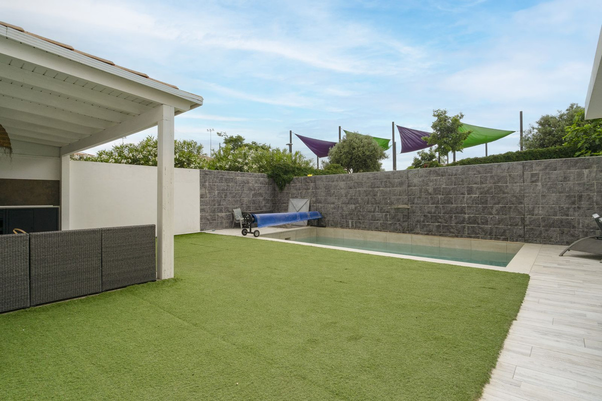 Villa for sale in Málaga