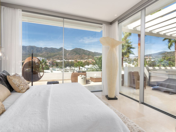 Villa for sale in Marbella