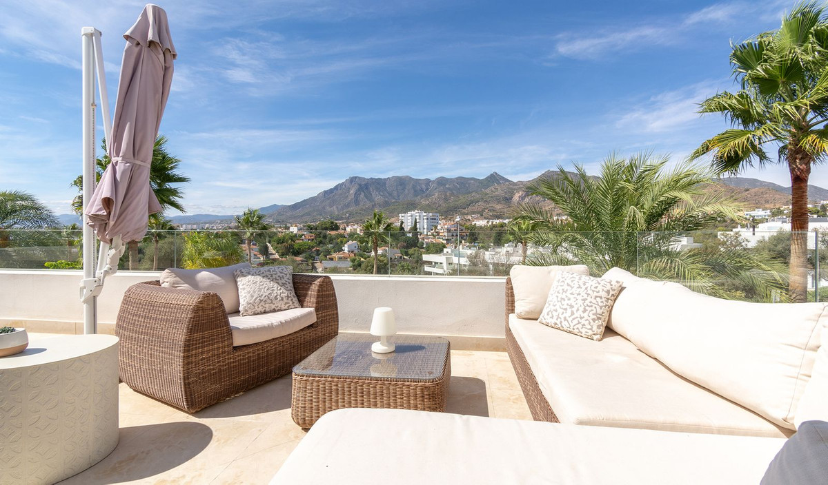 Villa for sale in Marbella
