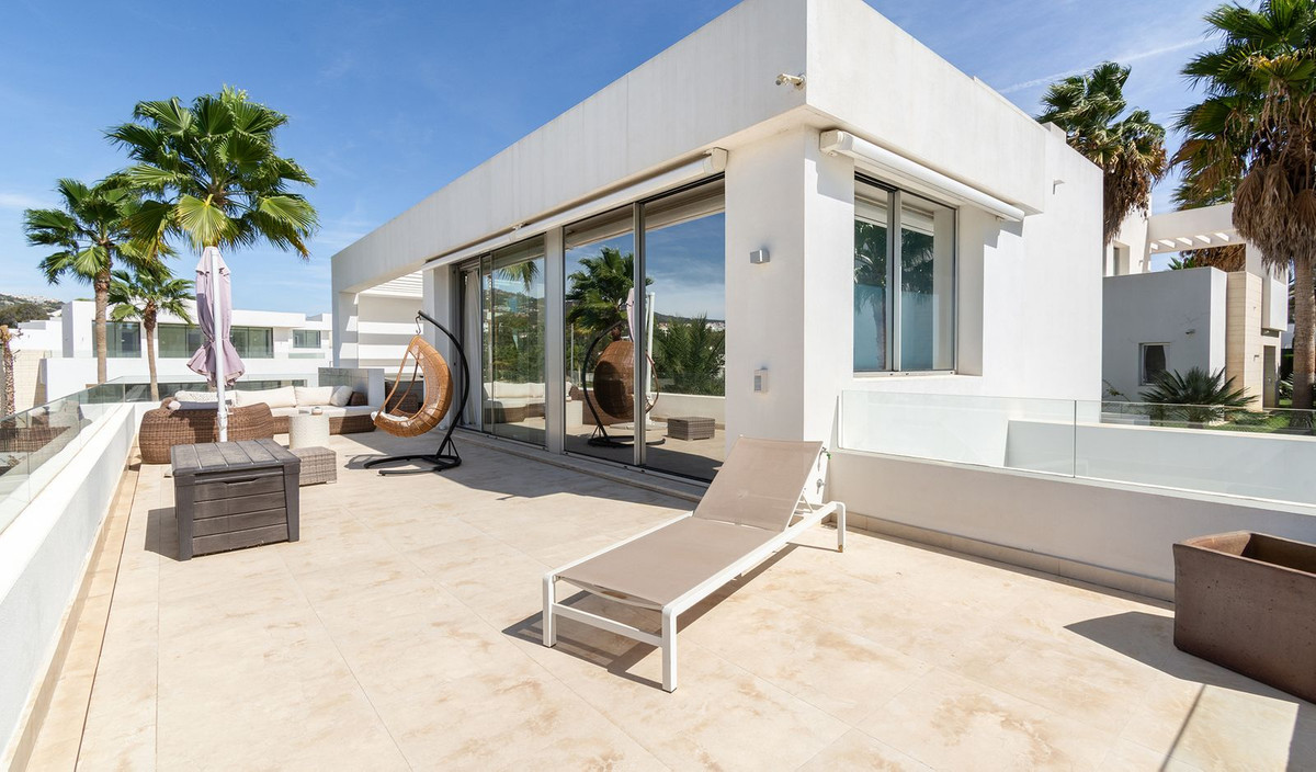 Villa for sale in Marbella