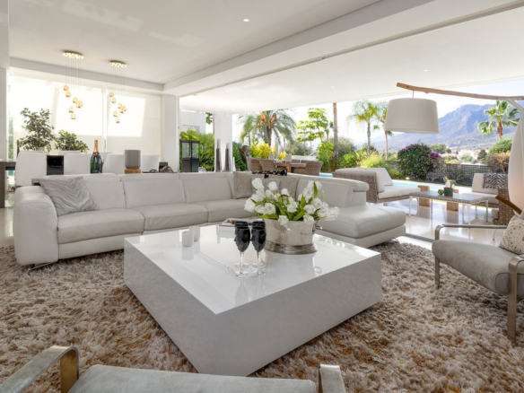 Villa for sale in Marbella