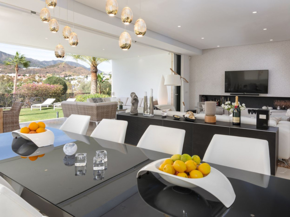 Villa for sale in Marbella
