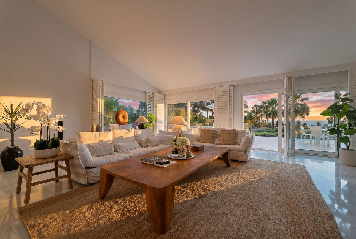 Villa for sale in Marbella
