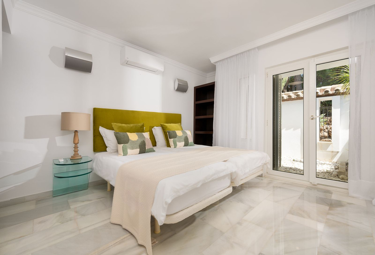 Villa for sale in Marbella