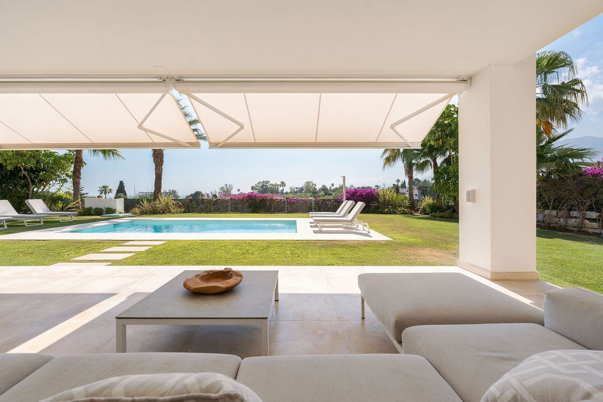 Villa for sale in Marbella
