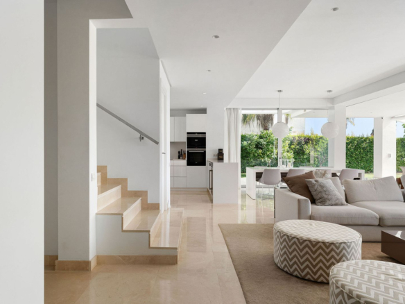 Villa for sale in Marbella