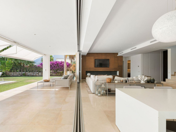 Villa for sale in Marbella