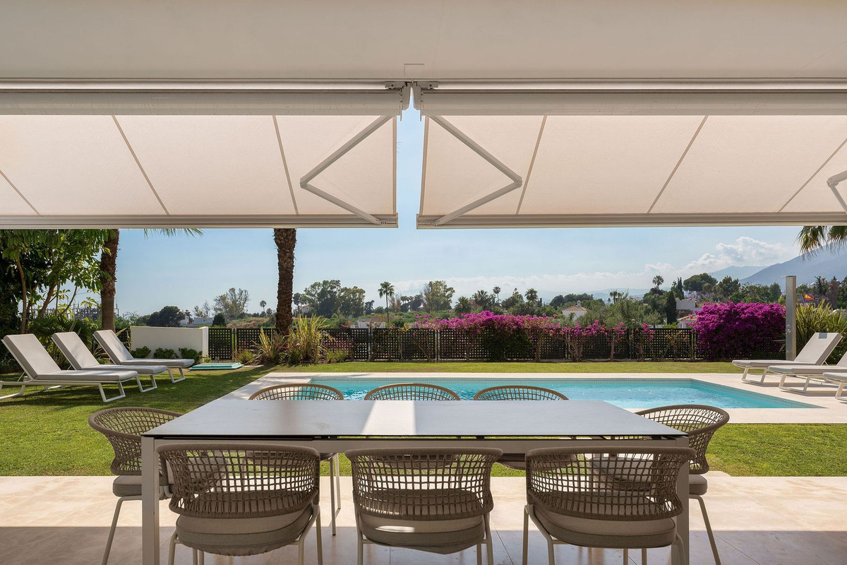 Villa for sale in Marbella